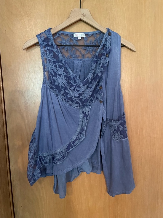Soho chick Tops - Soho Chick Lace Open Slit Boho Hippie Festival Sleeveless Top Size M